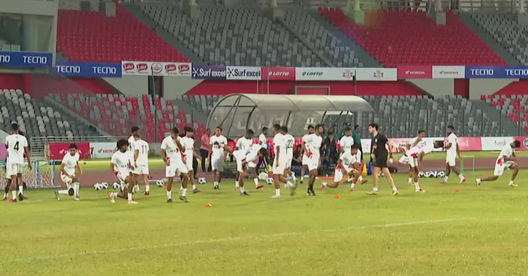 অনুশীলনে ব্যস্ত বাংলাদেশ ফুটবল দল